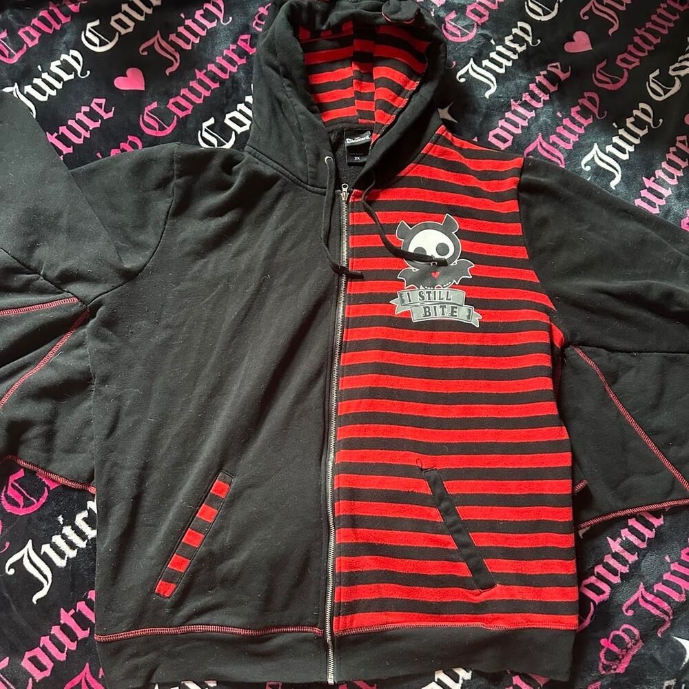 Hot Topic Diego skullanimals bat wing had to find zip up hoodie.